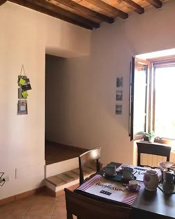 La E Bella Lägenhet Passignano sul Trasimeno